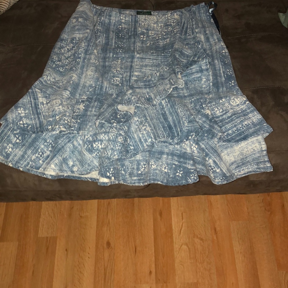 Lauren Jeans CO. Ruffled tiered skirt- blue/white,